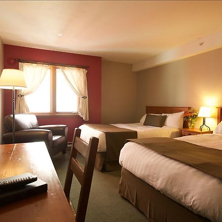 Howe Sound Inn & Brewing Company Squamish Esterno foto