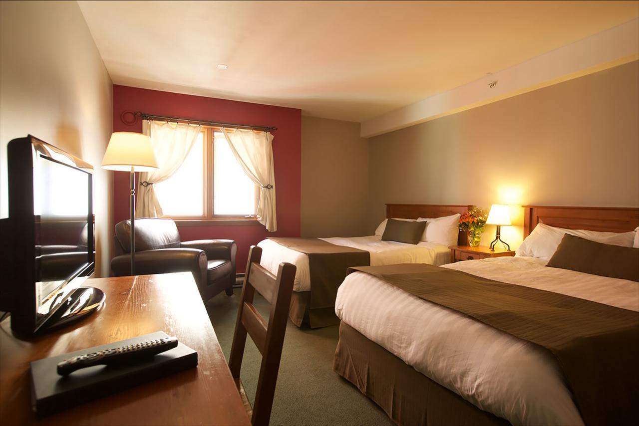 Howe Sound Inn & Brewing Company Squamish Esterno foto